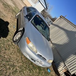 2001 Ford Escort