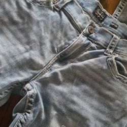 Buckle Black Men Jeans