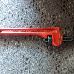 Rothenberger Heavy Duty Pipe Wrench - Professional Grade Great Condition 