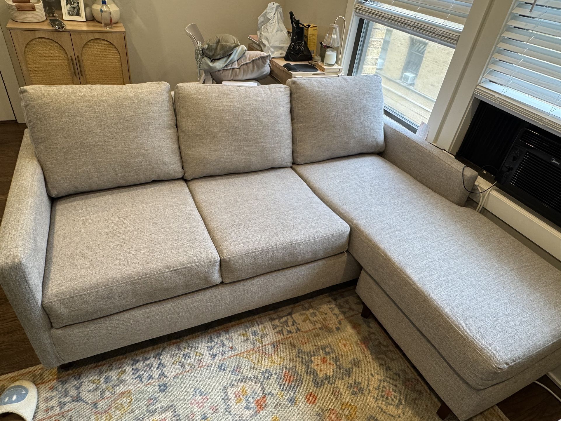 Sectional Sofa Reversible Chaise