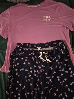 DKNY Pajama Set Pink Tee Floral Pants (NEW)