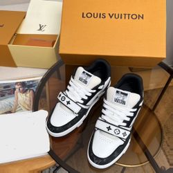 Louis Vuitton Trainer 80