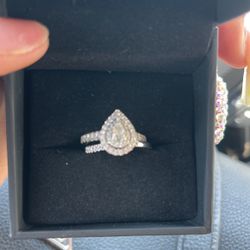 Diamond Pear Shape Engagement Ring and Diamond Wedding Band