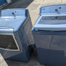Washer and dryer set everything works great 325