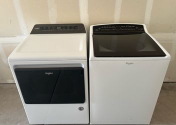 Washer and Dryer (delivery available)