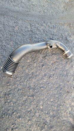 FORD MUSTANG 2015-2020 AIR INTAKE PIPE/TUBE FILTER FR3C-9F805-AD OEM Fomoco