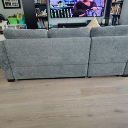 Costco couch that cost 1200(like new)