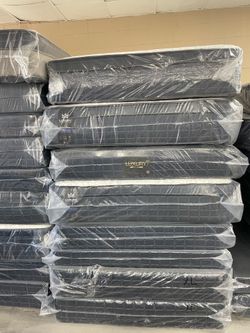 FULL PILLOWTOP MATTRESS & BOXSPRING