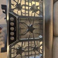 Thermador 36” Gas Cooktop