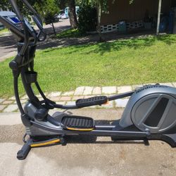 NORDICTRACK ELLIPTICALL E 7.7 Power INCLINE
