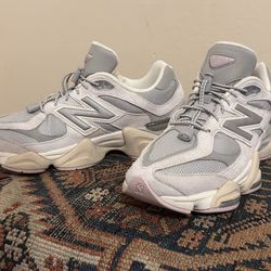 New Balance 9060 (Grey Lilac)