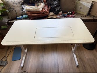 40” Sewing Table, Foldable