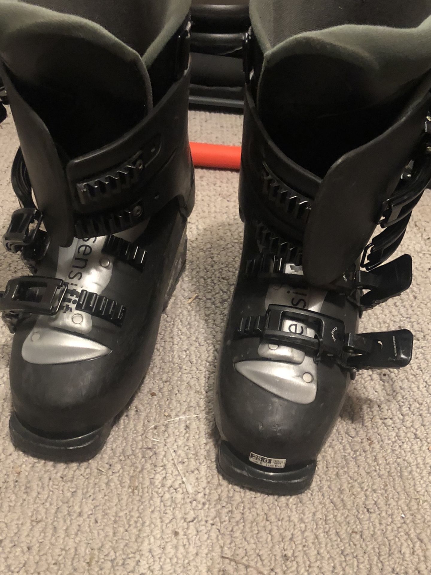 Salomon Ski Boots Size 25