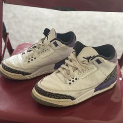 Woman’s Jordan shoe