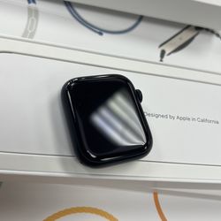 Black Friday 🔥🔥Apple Watch Series 8  45mm Open Box