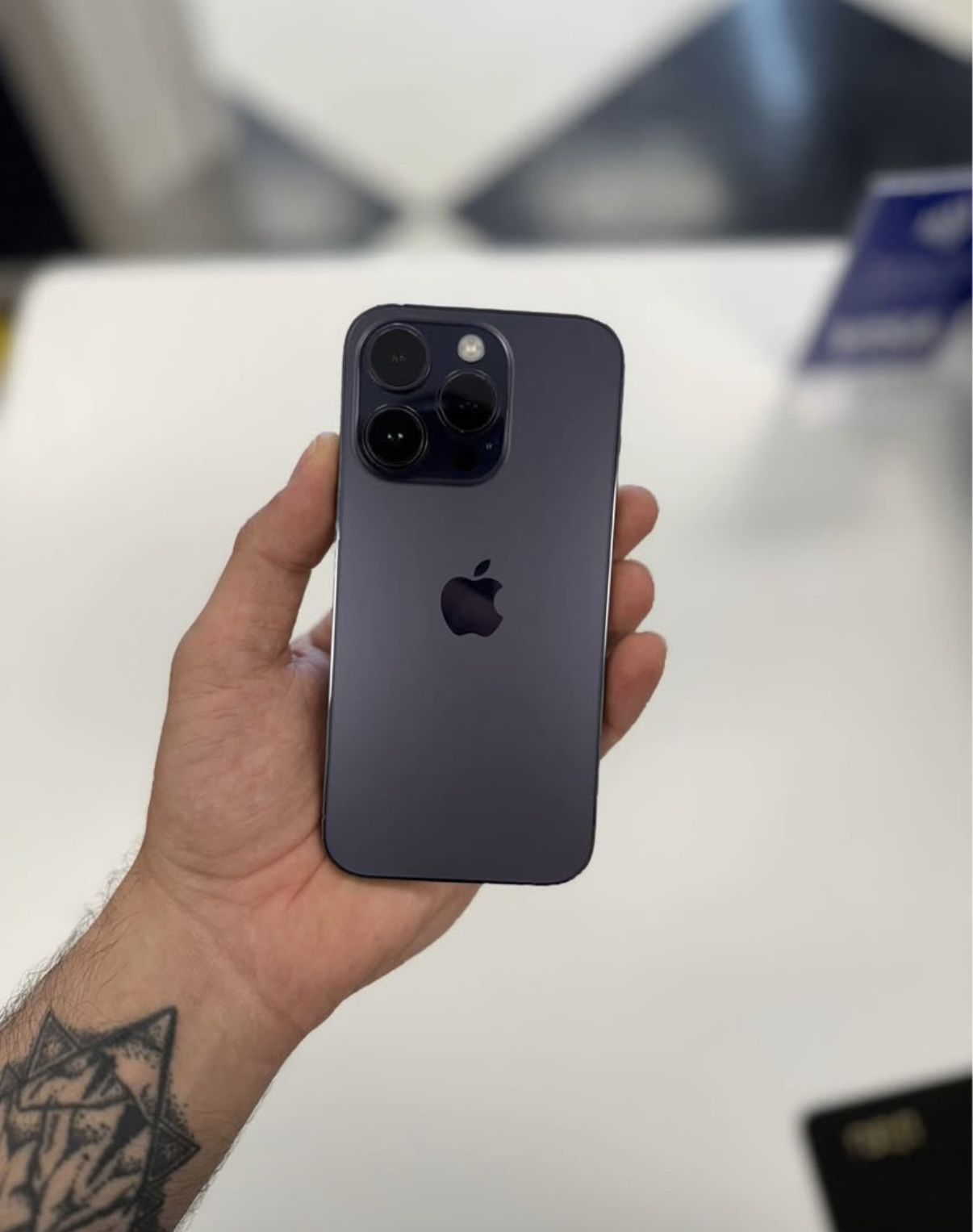 Apple iPhone 14 PRO UNLOCKED 128gb