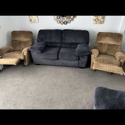 2 Blue Love Seats &2 Brown Recliner Chairs