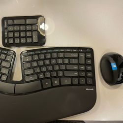 Microsoft Sulpt Ergonomics keyboard mouse set