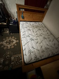Queen Size Bed W/mattress