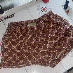 GG GUCCI SUPREME PRINT SILK SHORTS