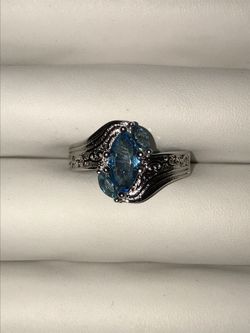 Size 8 topaz silver ring