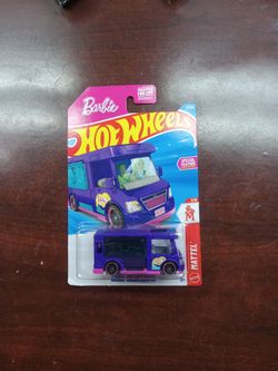 Hot Wheels Barbie Dream Camper Die-Cast