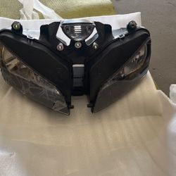 Honda CBR Headlight Assembly