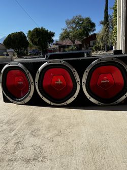 12”subs with amp