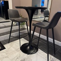 ARHAUS Bar Tables And Stools