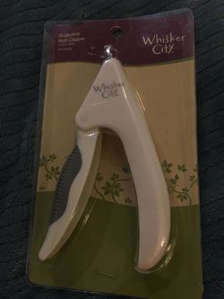 Whisker city guillotine nail clipper like new