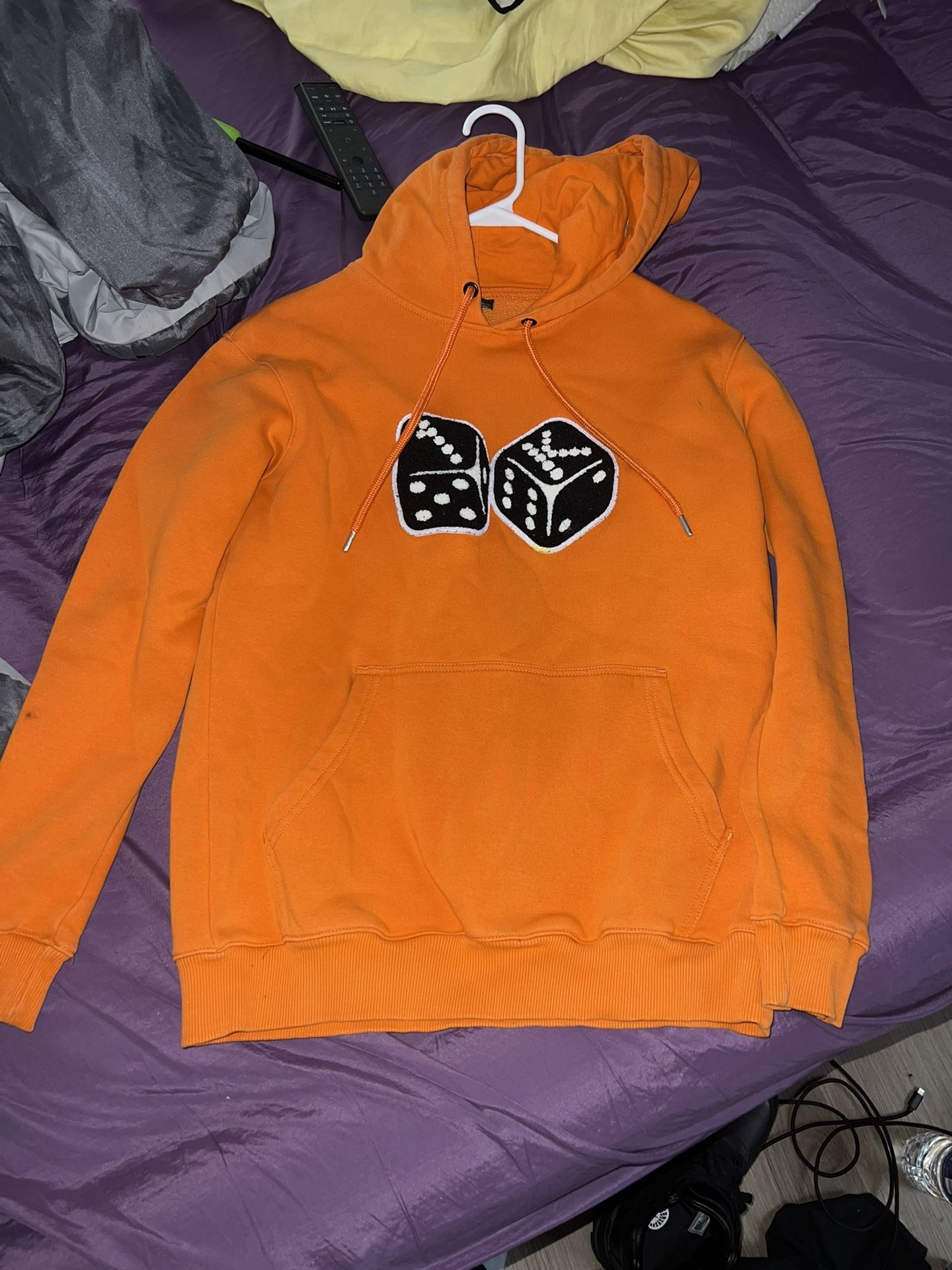 1K Hoodie Size Small