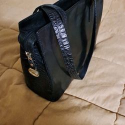 Brahman Shoulder Bag,Black Leather,Very Classy..