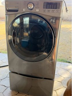 Lg washer and gas dryer front Load set