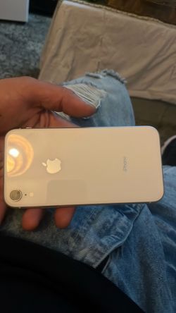 iPhone XR
