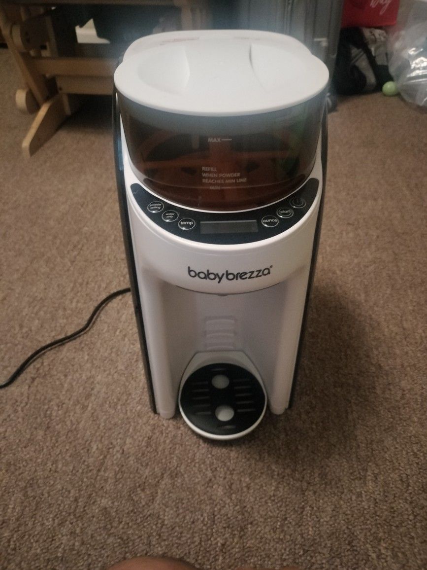 Baby Brezza Formula Mixer