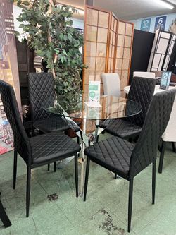 🔥Hot Deal🔥Brand New 5pc Round Dining Set $399, payment available, delivery available