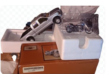 Harley Davidson Ford F-250 Crew Cab scale 1:24 + Deuce