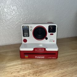 Polaroid