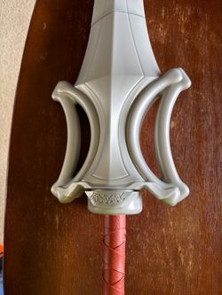 He-man and the masters of the universe sword movie theater sword from the new movie built-in ability to drink soda from it
