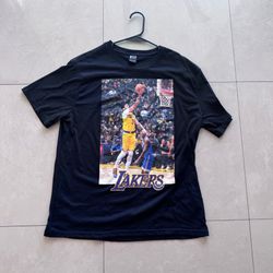 NBA Los Angeles Lakers Anthony Davis Short Sleeve Cotton Blend T-shirt, M Size