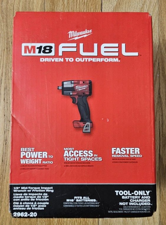 Milwaukee M18 Fuel 1/2 Impact Wrench