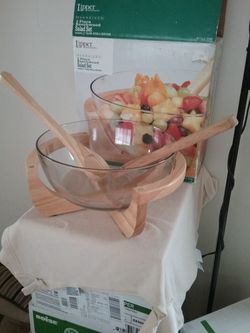 Salad Bowl Set