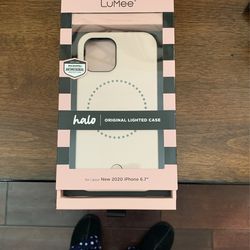 Brand New LuMee Halo Case iPhone 6.7