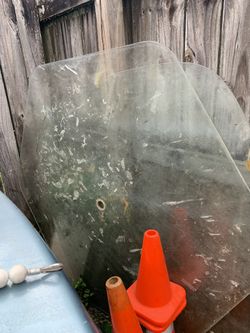 Free Toon Glass For  Table 