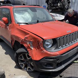 2016 Jeep Renegade 2.4 With 53,000 Miles Parts