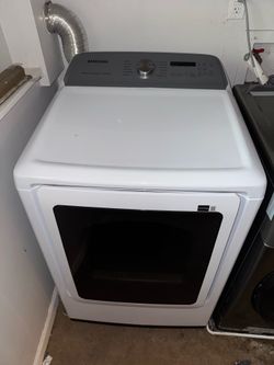 Samsung 7.4 Cu. Ft. Brushed white  Electric Dryer
