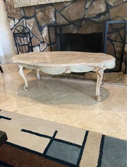 Marmol  tables