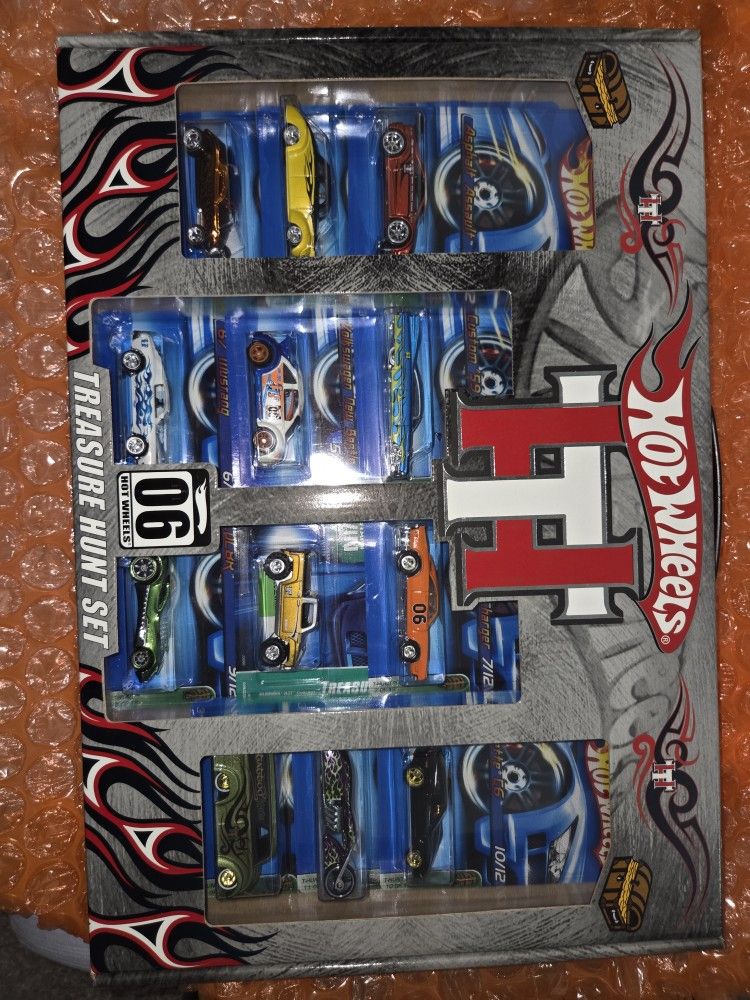 Hot Wheels 2006 Treasure Hunt Set