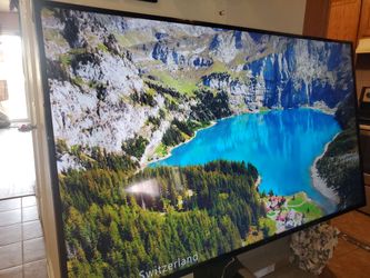 70" Philips Google Android smart tv 4k good condition no legs it was mounted. Great quality pic. Come with universal remote