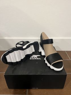 Kinetic Sandals